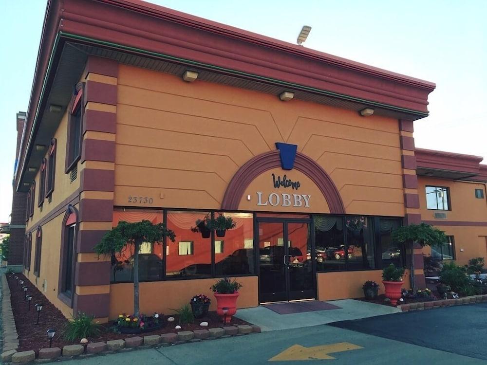 A Victory Inn - West Dearborn Dearborn Heights Exterior photo